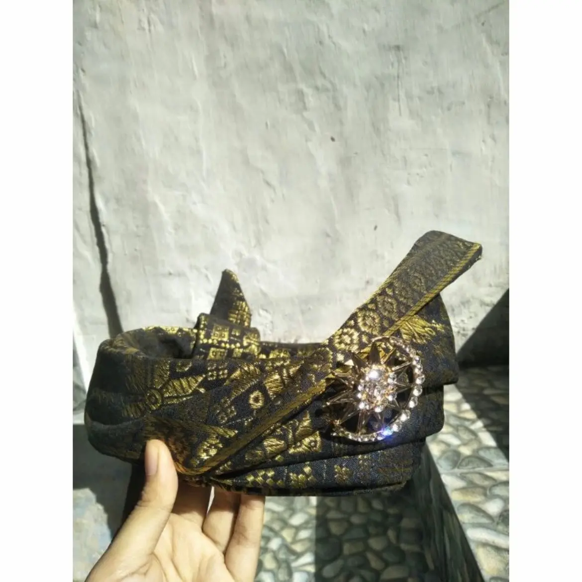 Tanjak dan songket pria