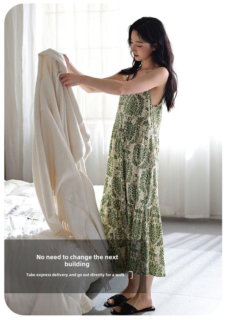 Product Introduction of Korean nightgown comfortable pajamas very good fabric women clothing floral nightgown sweet home wear ﻿ 3