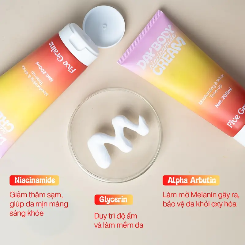 Combo kem dưỡng giúp dưỡng ẩm dưỡng trắng da body ban ngày và ban đêm Five Grains Niacinamide, Alpha-Arbutin 500ml 2