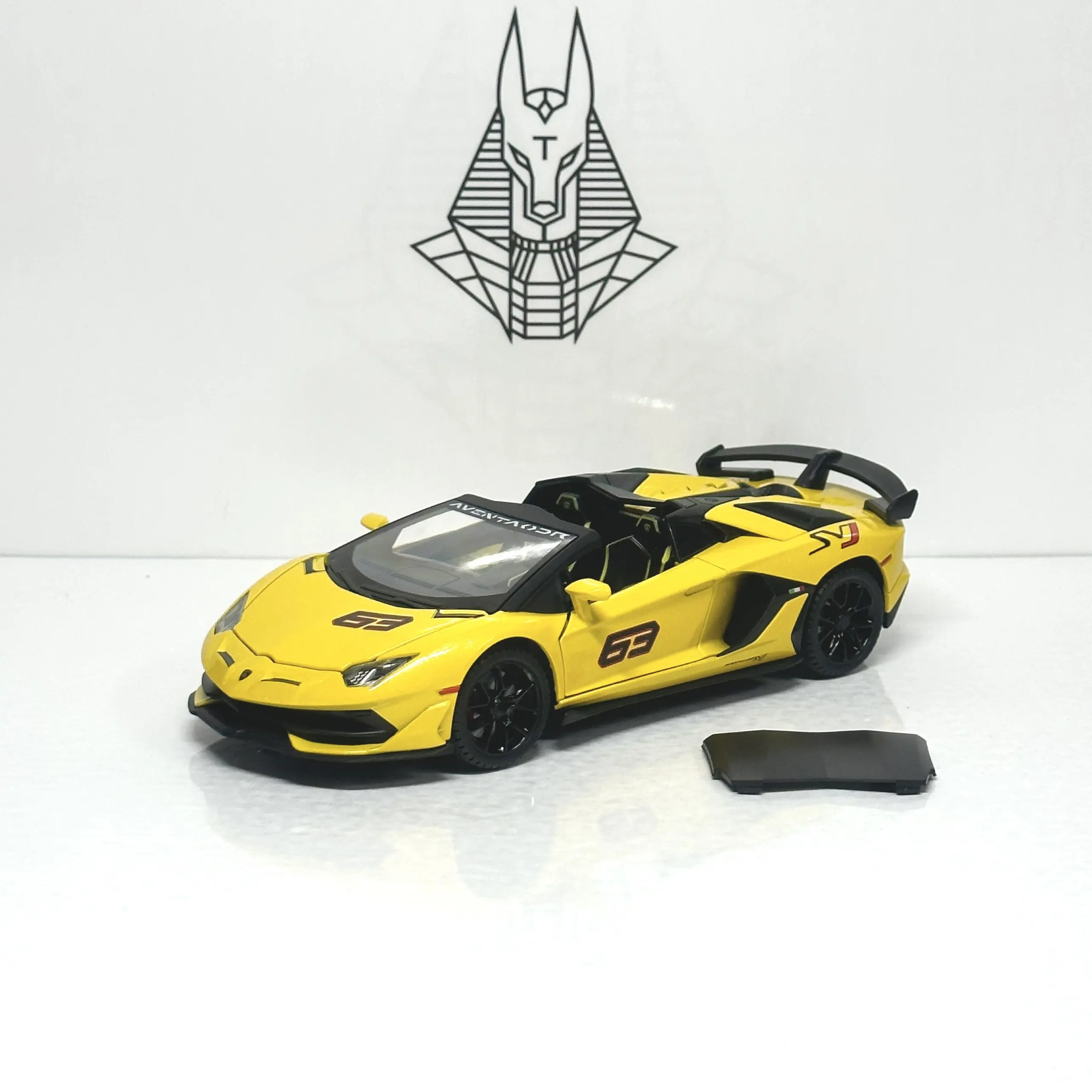 Mô Hình Xe Ôtô Kim Loại 1/24 Siêu Xe LAMBOGHINI AVENTADOR SVJ63 Dùng Để Trưng Bày Bàn Làm Việc Cũng Như Làm Đồ Chơi Trẻ Em Toy ô tô