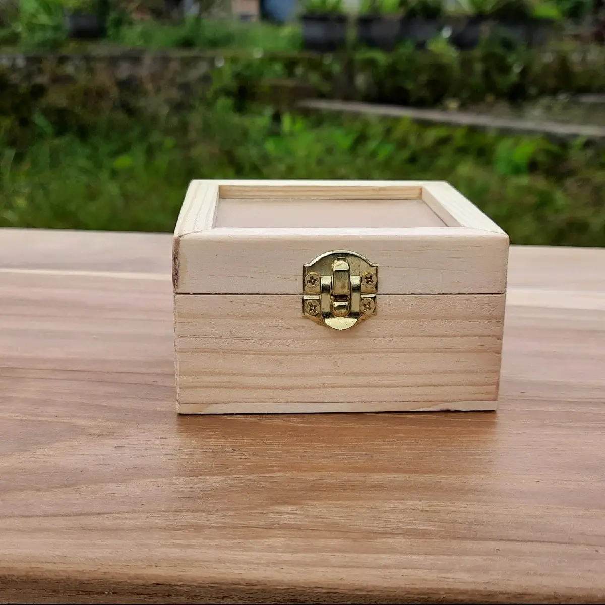 Kotak cincin kayu/ kotak cincin jati belanda/kotak cincin unik