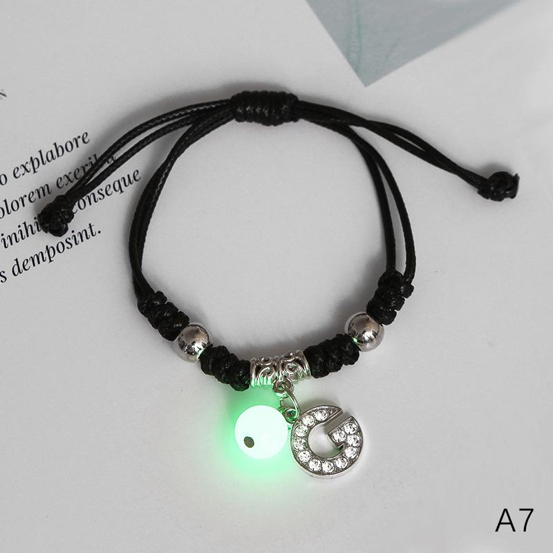 Product Introduction of สร้อยข้อมือตัวอักษรเริ่มต้น A-Z เรืองแสง เรืองแสงในที่มืด สร้อยข้อมือโซ่เชือกปรับได้ สำหรับผู้หญิงและผู้ชาย แฟชั่นคู่รัก ของขวัญ 34