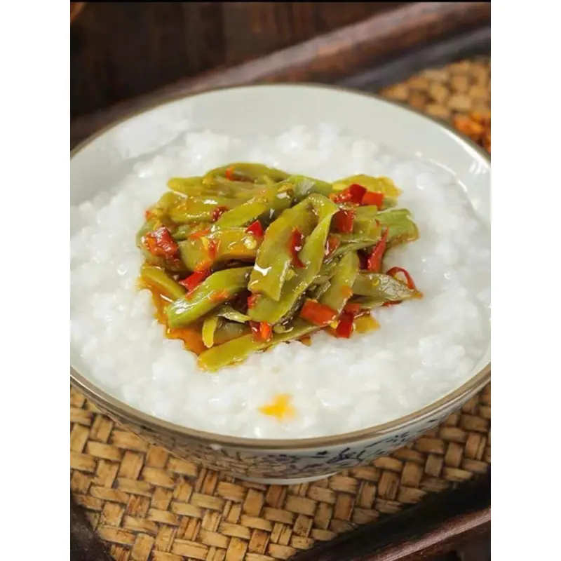 Rau Tiến Vua Xào Ớt Hồ Nam Giòn Ngon Hộp 280g - Ăn Vặt 492 5