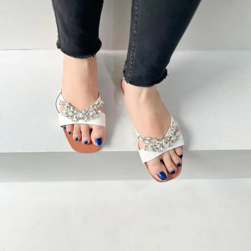 SANDAL WANITA KEKINIAN SENDAL FLAT ZS301 EMBELLISHED  UKURAN BESAR