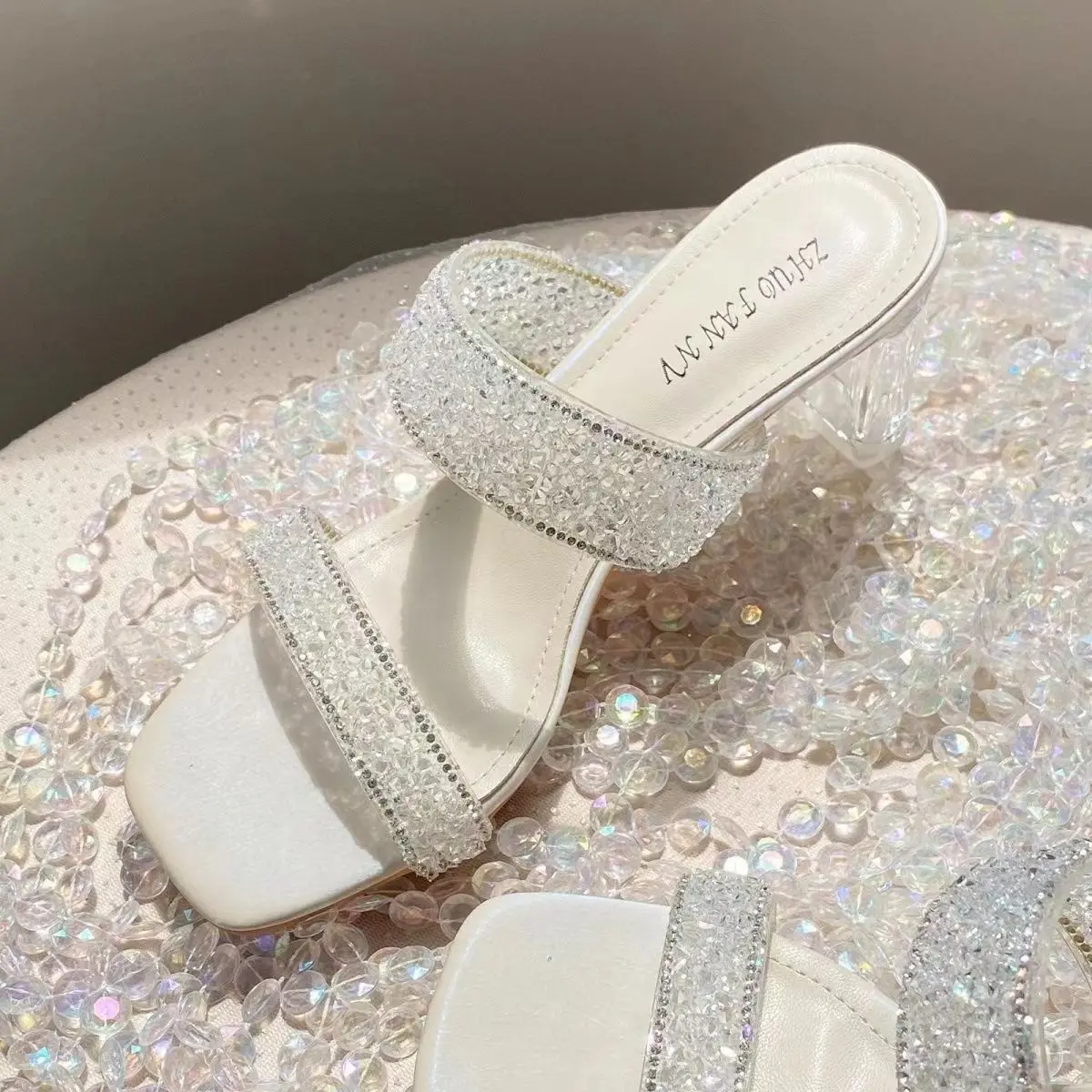 [ ​ clear sandals]Transparent Sandals for Women Summer Outdoor Fashion Chunky Heel 2024 New Style High-end Fairy Style Crystal High Heel Sandals for Women[Transparent crystal sandals]