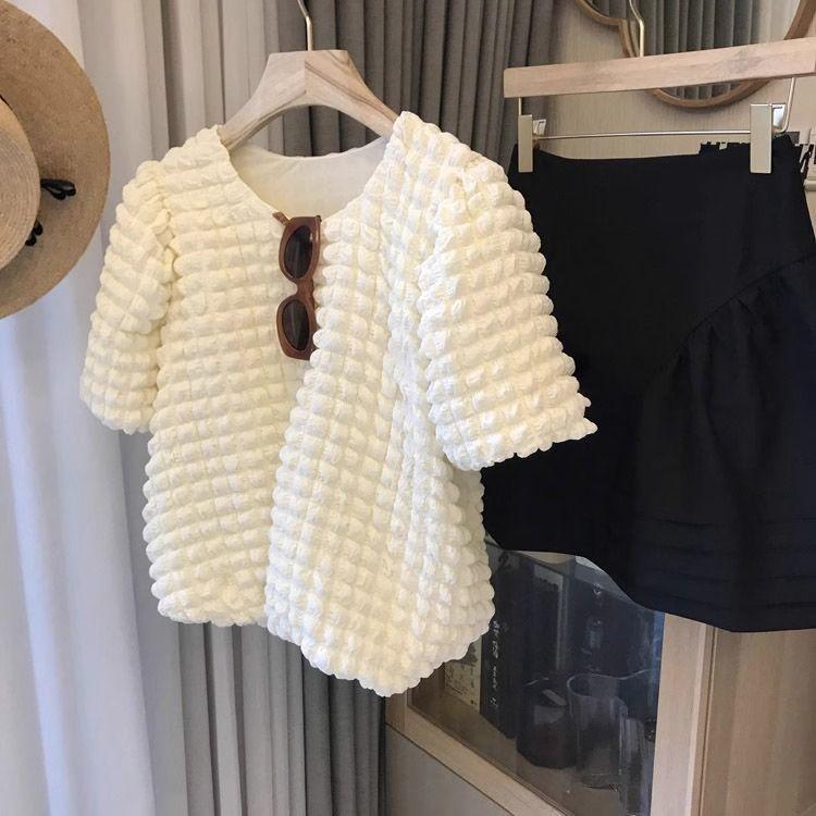 Product Introduction of French Design Bubble Cloud T-Shirt 2024 Summer New Waffle 3D Checkered Round Neck Unique Top for Women 14