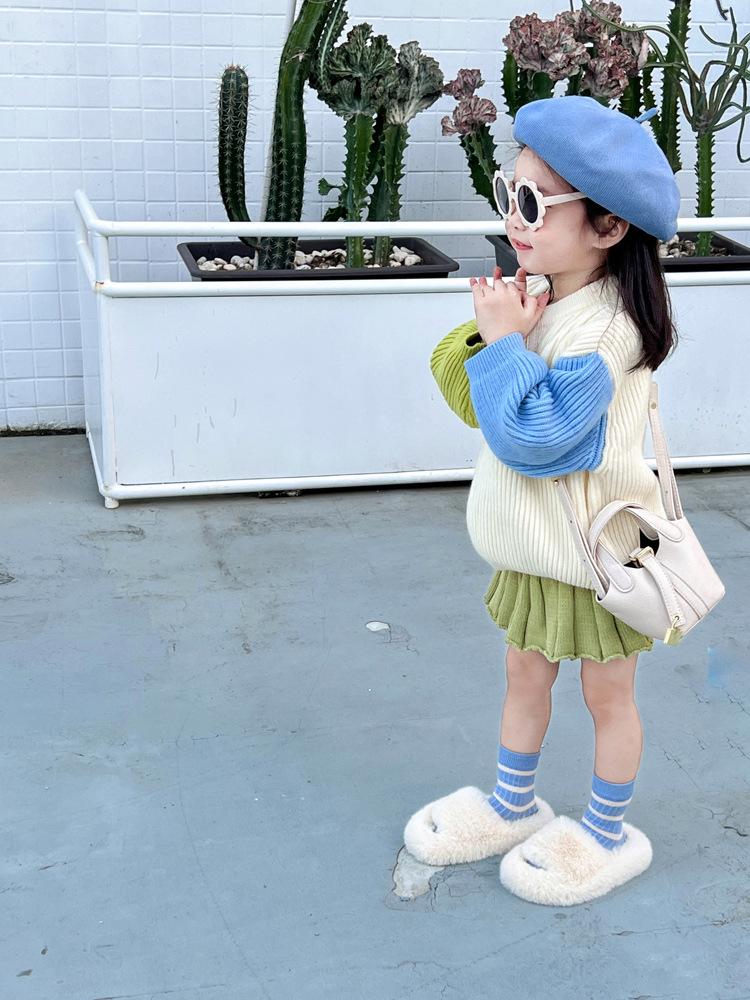 Product Introduction of Autumn Winter Style European and American Mini Children's Girls' Handheld Tote Basket Crossbody Small Bag Women's Bag outpocket  hobo  bag heart  evangelista  painted  bags 29