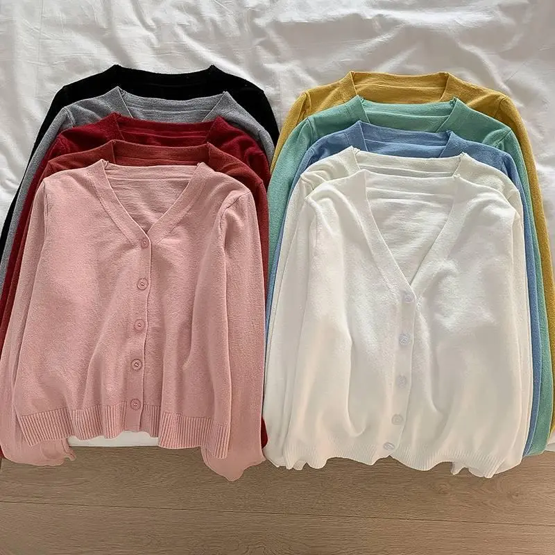 Áo Len Cardigan, Cổ Chữ V, Ngắn, Màu Trơn Một Hàng Cúc, Có Thể Mặc Ngoài Trời, Hàng Mới Về Mùa Thu Và Mùa Đông Cho Nữ, Đồ Len, Phong Cách Ins Women Top