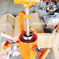 Gambar Treker Buka shockbreaker Depan Universal dari Garage Mekanik Tools Kab. Cilacap 2 Tokopedia