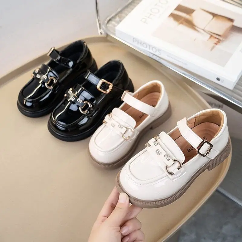 (LOLI-JKT) SP- AA9 SEPATU ANAK GLOSSY MWM TIMBUL MUTIARA PEREKAT  SIZE 26-36 5