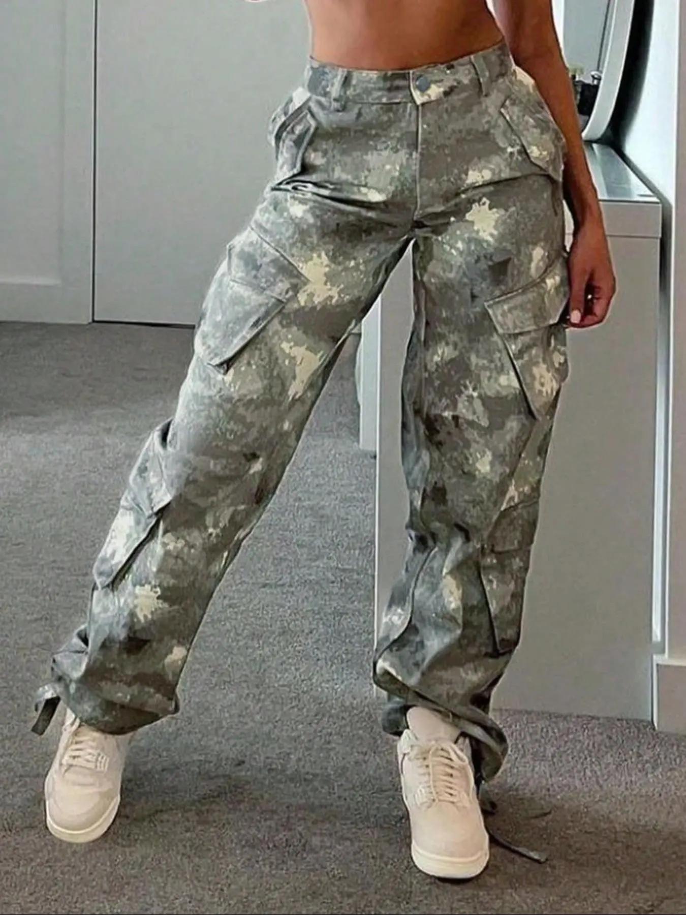 Women's Camo Print Cargo Pants, Casual Comfy Multi-pocket Trousers for Daily Wear, Ladies Bottoms for All Seasons, Streetwear, Womenswear