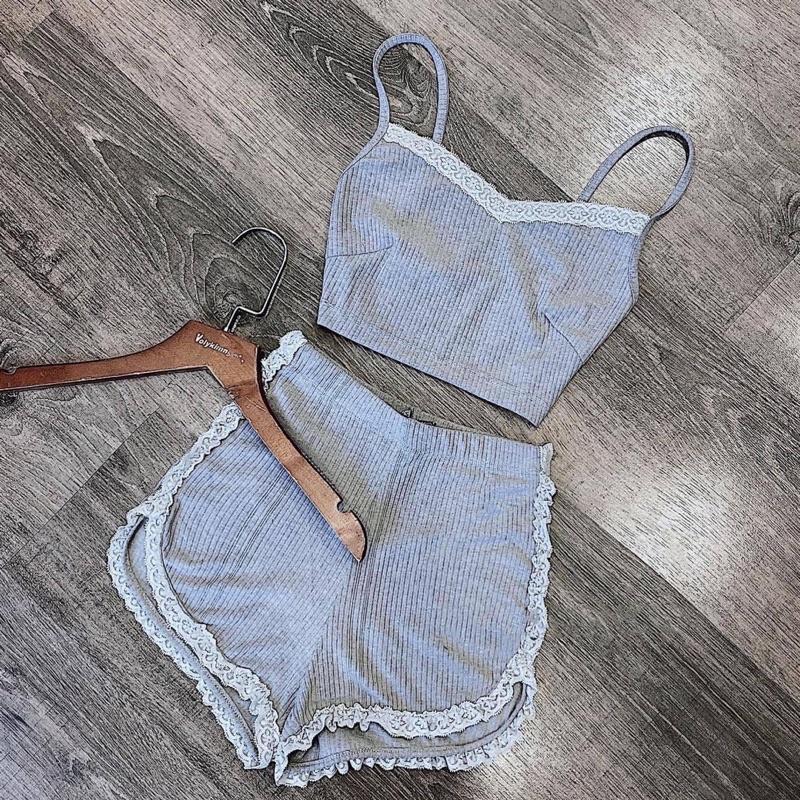 Sét đồ bộ nữ áo 2 dây gân phối ren viền chất vải thun gân len 4 chiều FreeSize dưới 51kg