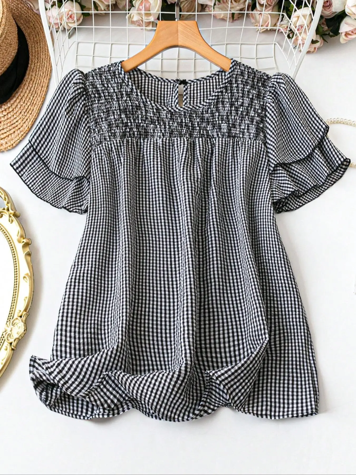 【Plus Size】 Plaid Print Blouse, Casual Short Sleeve Top for Summer, Women's Clothes for Daily Wear