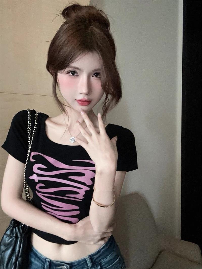 Product Introduction of Hot Design girls lace-up backless shoulder short sleeve top WOMEN'S slim fit slimming handbag color printed short T-shirt 8