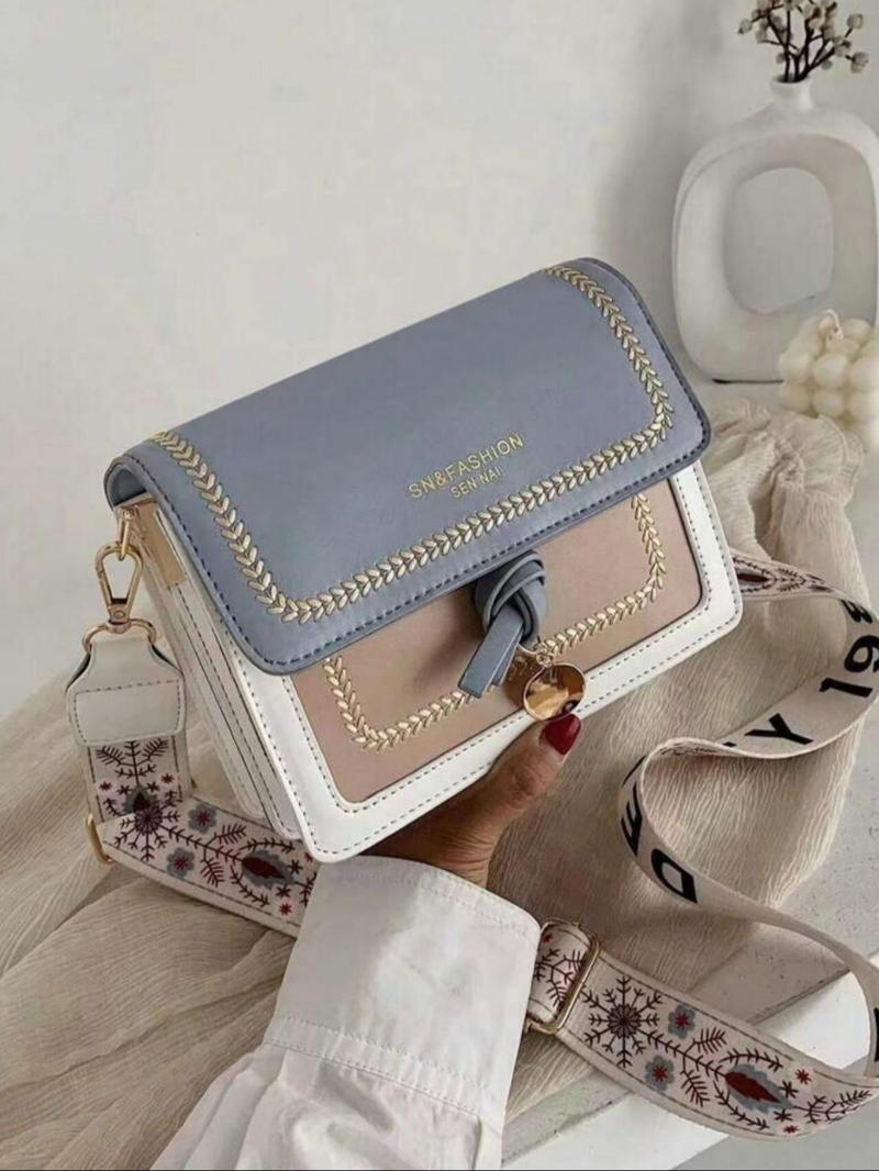 Product Introduction of Fashionable Colorblock Embroidering Design Crossbody Bag, Casual Versatile Patched Design Purse Bag for Women, Trendy High-quality Daily Commuting Bag, Purse 1