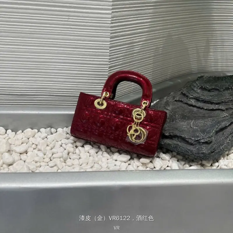 Mẫu túi VR6122 da bóng tang vàng  pha Lê bản ngang 22cm kèm khăn nơ và hộp giấy Bag Nữ 2