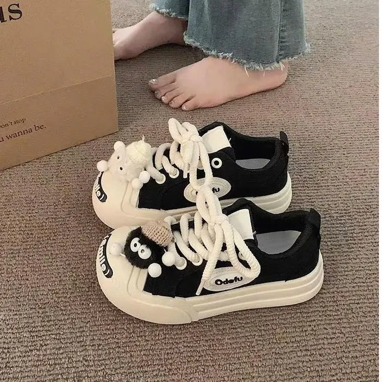 Giày thể thao nữ simile siêu cute chất liệu vải đế cao su 4cm phong cách Hàn Quốc - Dozimax