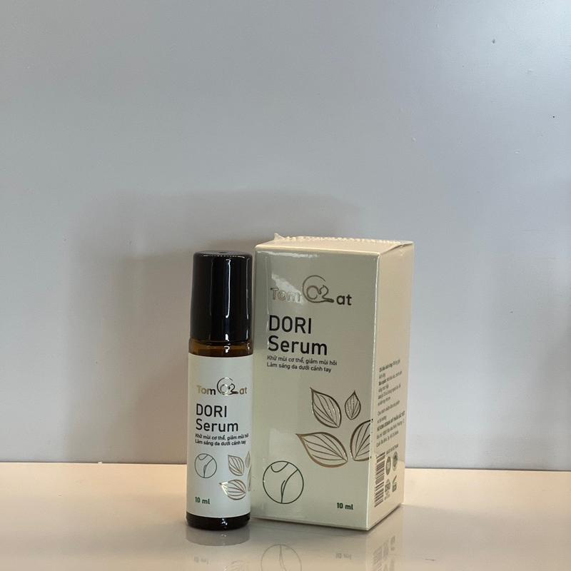 Serum lăn nách TOMCAT 10ml hổ trợ giảm mùi dưới cánh tay và lòng bàn chân, sử dụng cho cả bầu bí sau sinh và trẻ dậy thì , không chứa parapen, không chứa sillicon 1