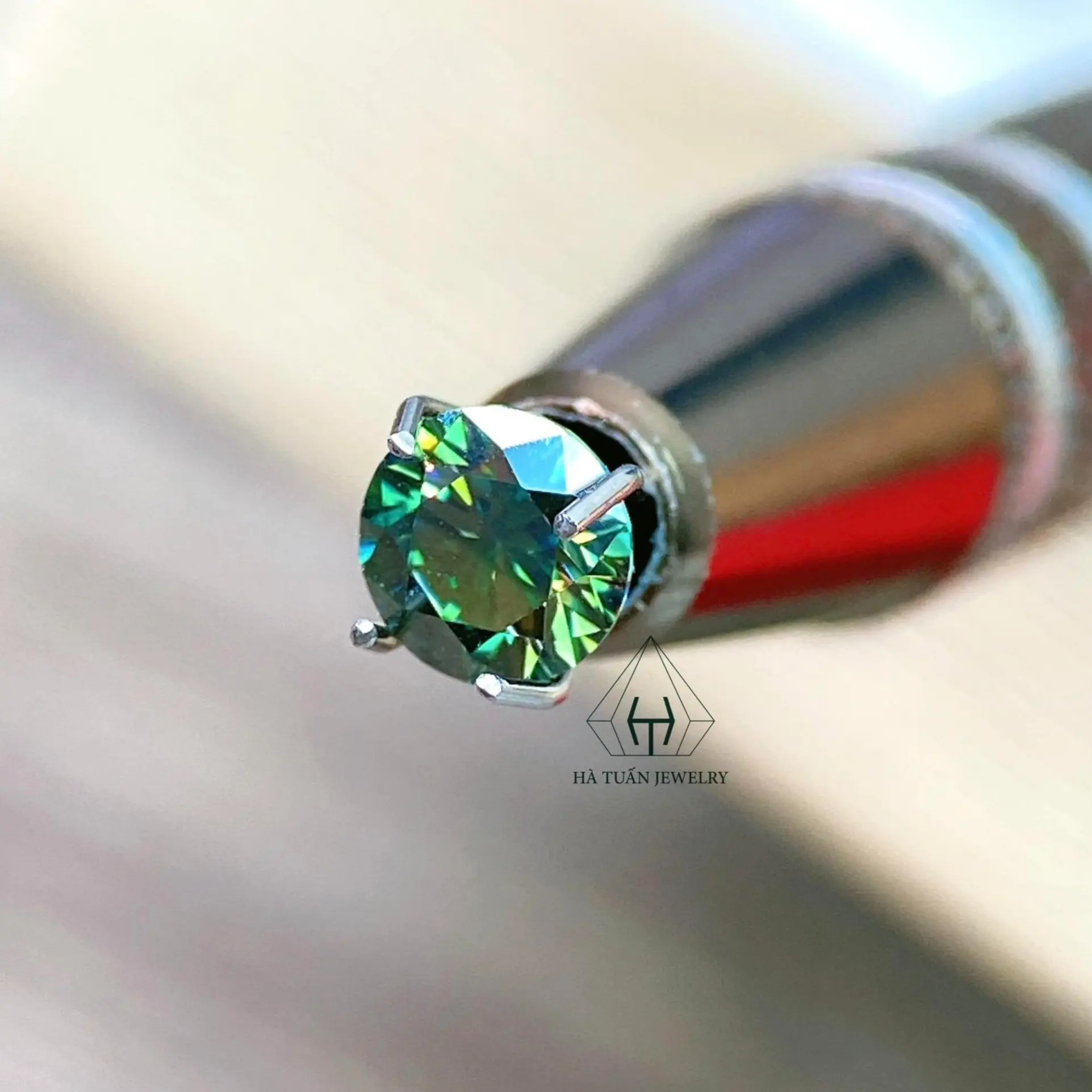 1 Viên Đá Moissanite Xanh Lá 57 Giác Kích Thước Từ 4mm Đến 12mm MG57 Hà Tuấn Jewelry