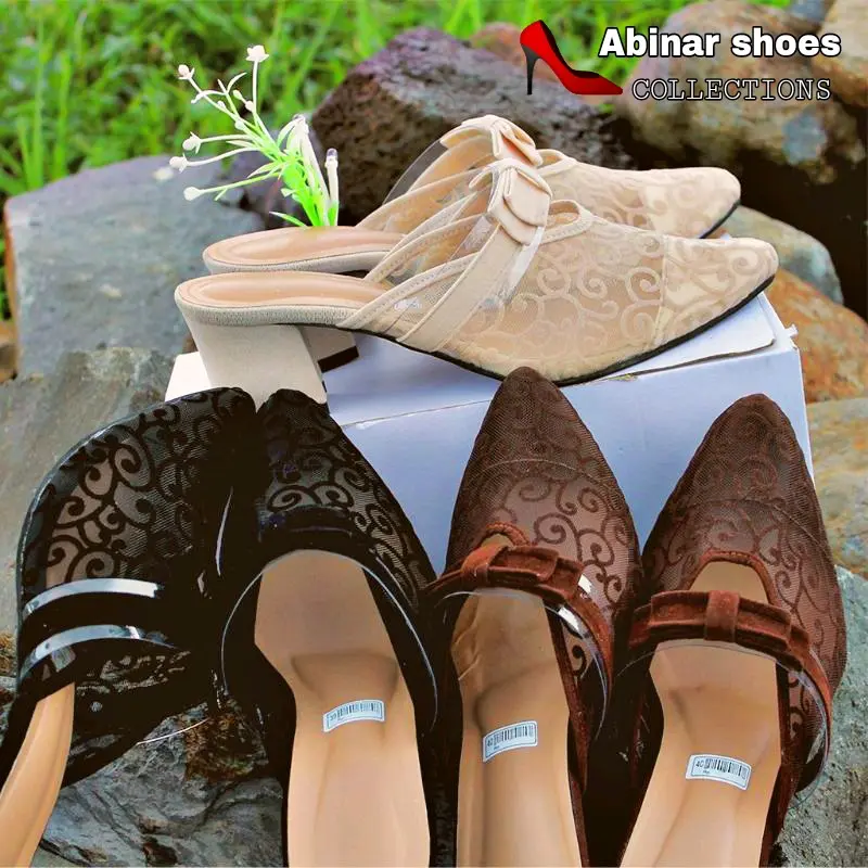Sandal wedges hak tinggi 5 cm/sandal pesta wanita dewasa/sandal mewah flat vita Musim panas Pointed Toe clairine shoes Slip Resistant elegan heels heels tahu flat shoes hak sepatu mules xl （557-4）hitam