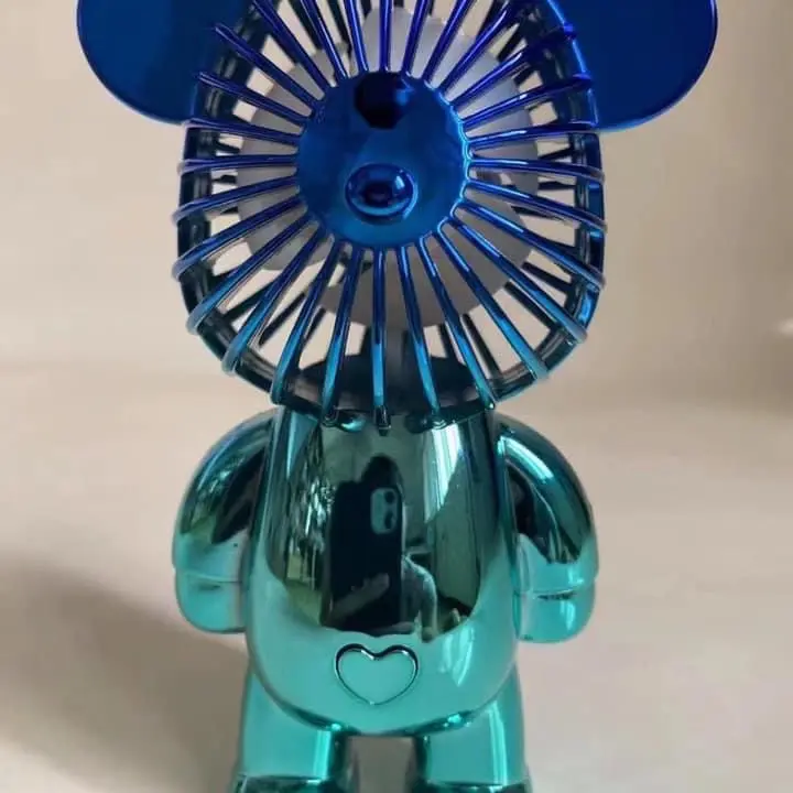 Quạt tích điện mini gấu thạch