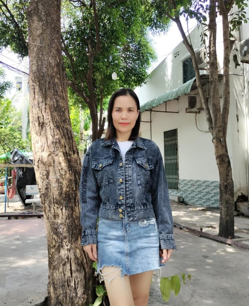 Product Introduction of [TÚI TRONG- 40 75] TopÁo khoác jean nữ thêu feng phong cách XÁM CHUỘT tôn dáng  from vừa Jacket cực xinh Women free size 40 75 kg 3