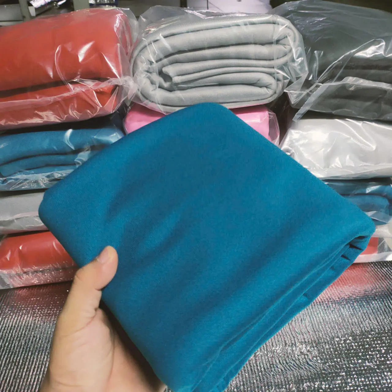 ️️️CHĂN NỈ VĂN PHÒNG GIÁ RẺ 1m2x1m7 chăn hàng không, chăn bệnh viện, từ thiện