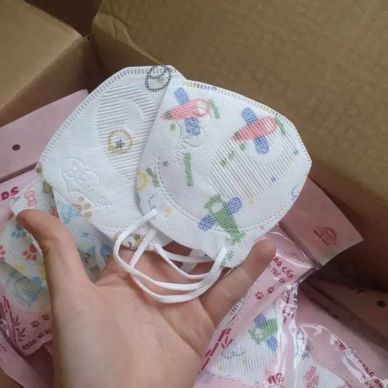 10 gói (100c) Khẩu Trang 3D gấu bé 2-6T 1