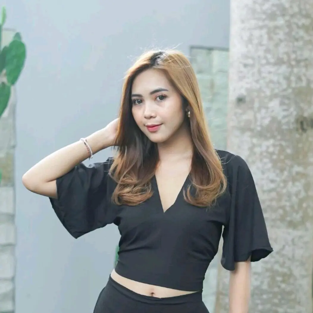 ATASAN REMAJA ATASAN RAYON BAJU CROP TOP BAJU BAHAN RAYON ATASAN CROP BAJU CROP LENGAN PANJANG BAJU REMAJA PEREMPUAN BAJU ATASAN CROP WANITA ATASAN RAYON WANITA BAJU PENDEK WANITA ATASAN WANITABAJU CROP WANITA ATASAN RAYON WANITA ATASAN CROP WANITA