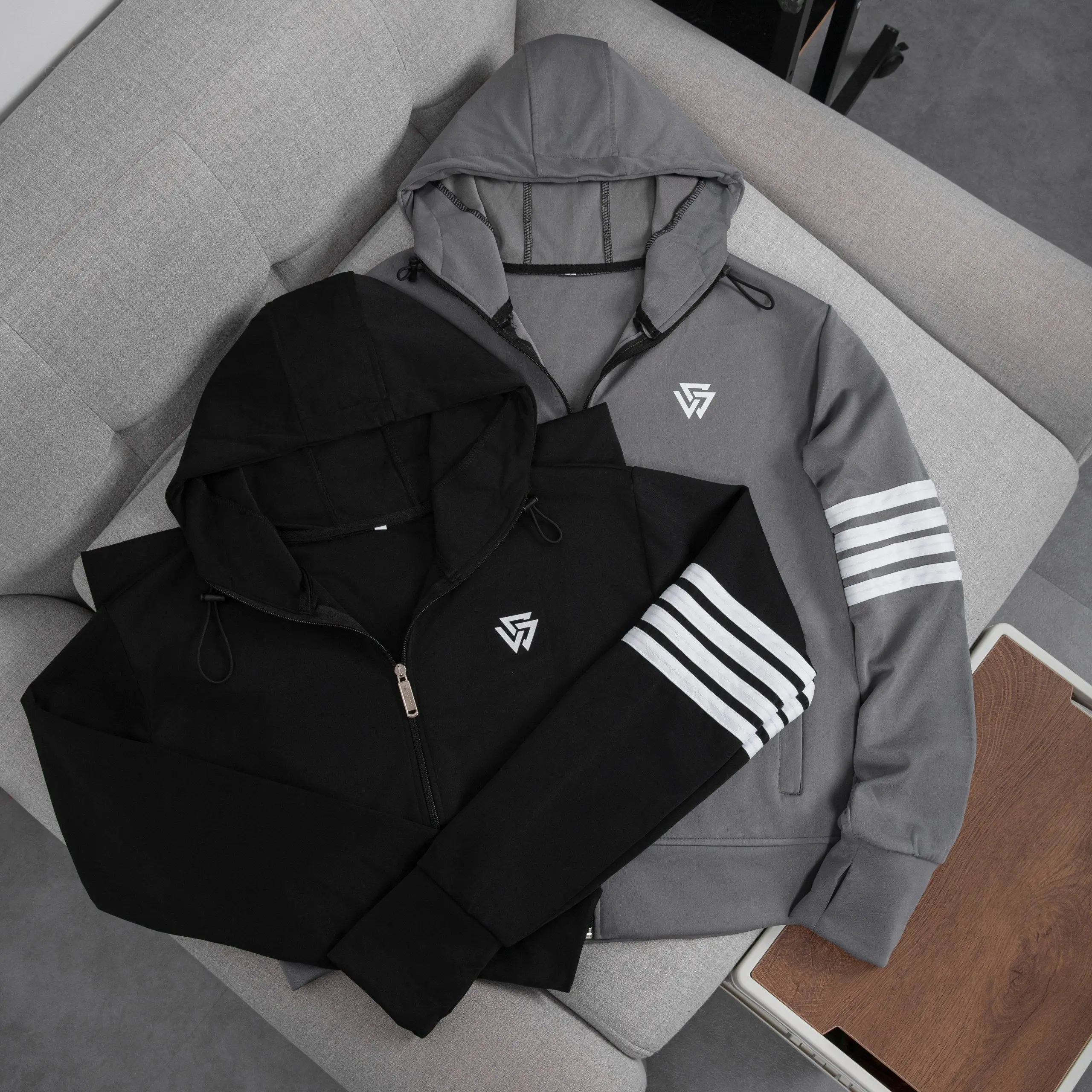 Áo Khoác Nam - Áo Khoác Chống Nắng Nam Nữ 4 sọc TAHO Nón To, Tay Xỏ Ngón. Menswear Jacket