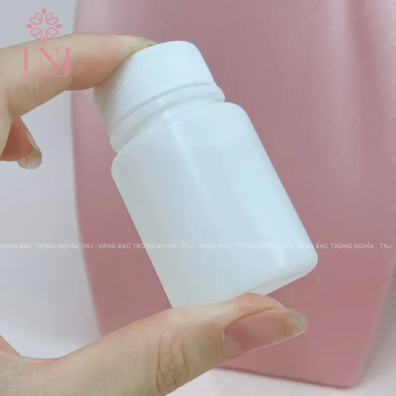 Nước rửa và làm sáng bạc, dung dịch rửa và làm sáng trang sức bạc hộp xanh 40 ml Làm Sạch 4