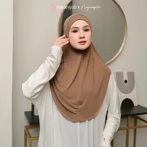 Rizka Hijab x Najwaqila - Najwa Bergo Series 1 Hijab Instan Jersey Premium