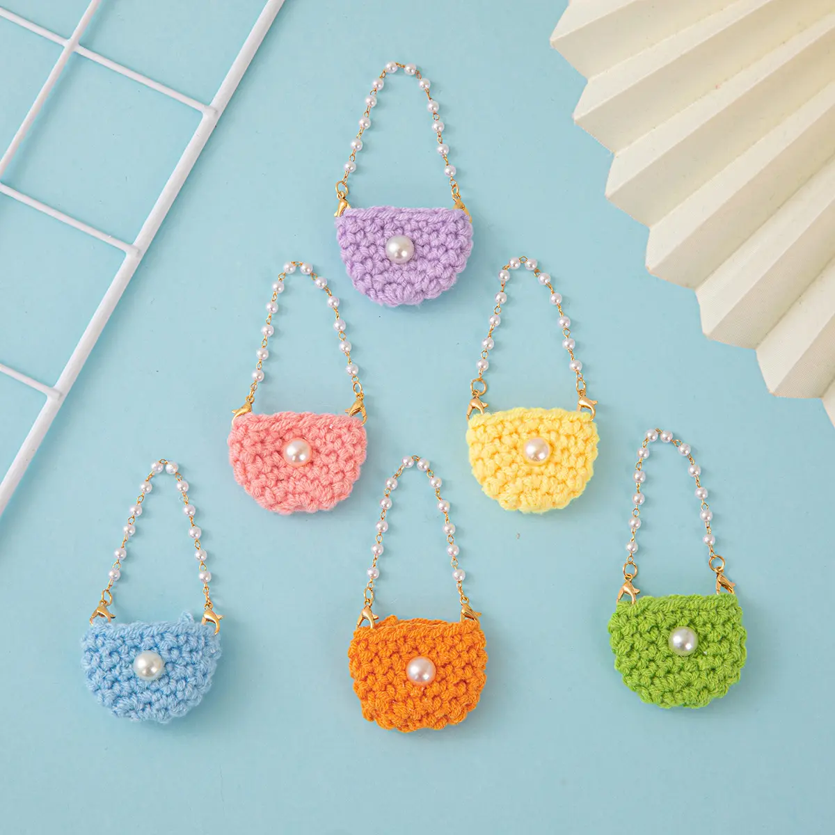 Mini Knitted Hand-Crocheted Pet Clothing Bag Hamster Parrot Backpack Pet Small Backpack Lizard Snake Backpack
