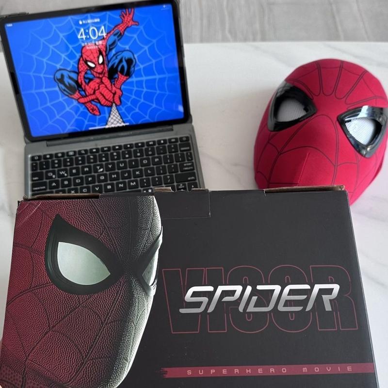 Topi Kepala Spider-Man, Anak Patung Topeng Automatik Elektrik, dengan Mata Boleh Alih, Topi Keledar Berkelip, Trend Permukaan, Baharu, 2024 8