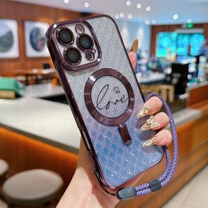 เคสโทรศัพท์, การออกแบบแม่เหล็กหัวใจคู่, กลิตเตอร์รูปเพชร, สายรัดสั้น, เข้ากันได้กับ iPhone 16 Pro Max, Ins สไตล์, 15 Pro, สไตล์ดาราอินเทอร์เน็ต, ฝาครอบป้องกันกันกระแทก