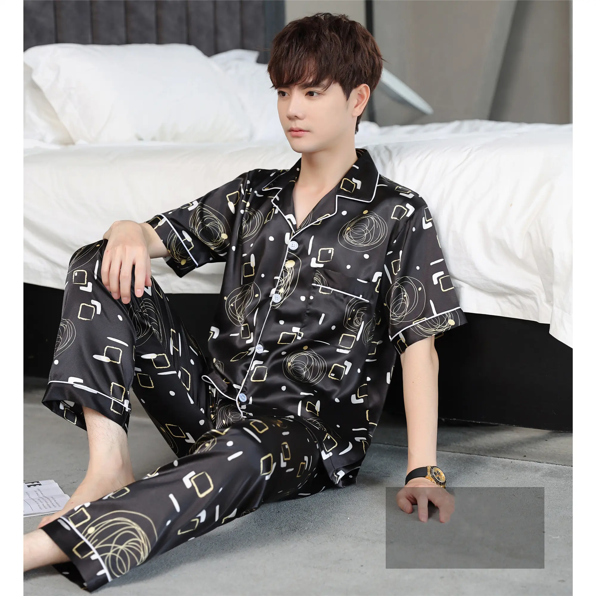 1001 ชุดนอนผู้ชาย เเขนสั้นขายาว ผ้าซาตินสุดหรู คอปก pajamas men เซ็ทเสื้อ ผ้าเย็น ผ้านิ่มไม่เเข็ง