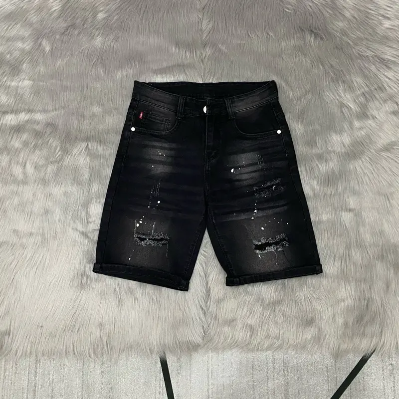 Bộ Quần Short Và Áo Thun Nam Có Thêu Logo - Thương Hiệu XYZ 2