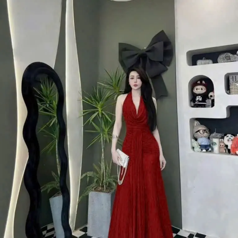 Đầm thiết kế yếm cổ đỗ xoè/ đầm yếm cổ đỗ maxi xoè 2