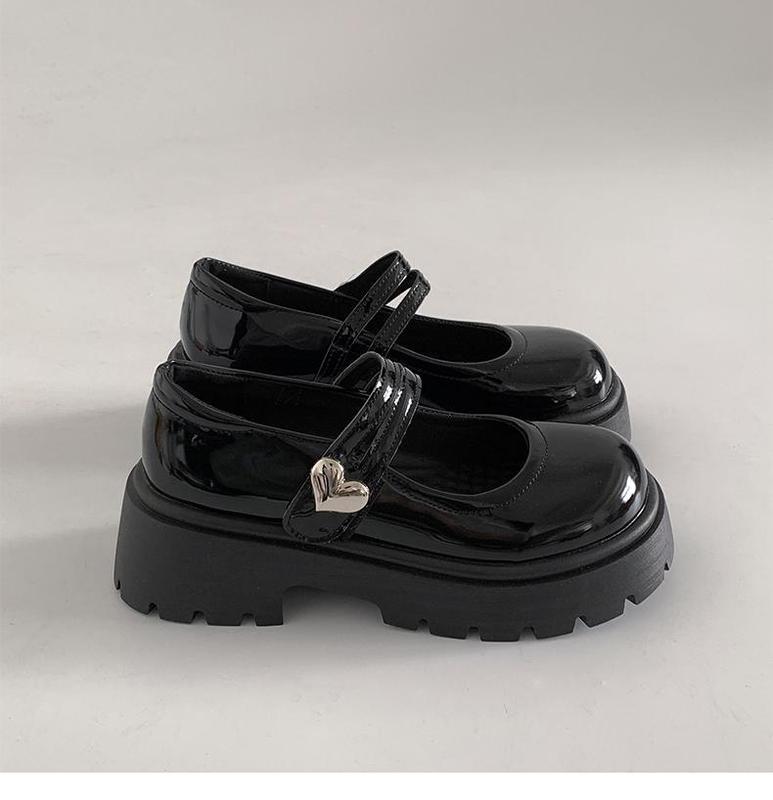 Product Introduction of Black and round Thick Bottom Mary Jane Small Leather Shoes Women 2024 New Retro Matching Skirt Low-Cut Chunky Heel Shoes 34