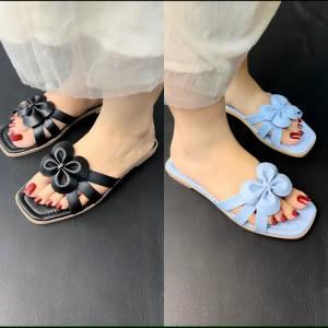 Product Introduction of Combo 2 đôi dép lê nữ quai đính hoa cute chỉ 100k DéP Slipper Women Có Quai Shoes GiàY Jean 2