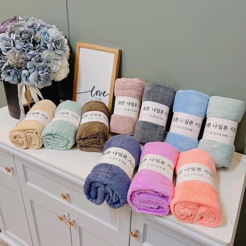 Combo 3 Khăn Tắm Siêu Thấm Hút Nước Không Xổ Lông Nặng 250g Kích Thước 140cm*70cm Nhiều Màu loại to đẹp dày dặn không phải loại mỏng - Tạp Hoá Huy Liên