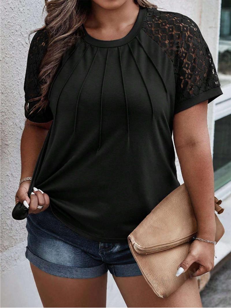 Product Introduction of Plus Size Contrast Lace Plicated Detail Semi-sheer Raglan Sleeve Tee, Summer Clothes, Going Out Top, Streetwear, Casual Short Sleeve Round Neck T-shirt for Summer, Women's Plus Clothing for Daily Wear 6