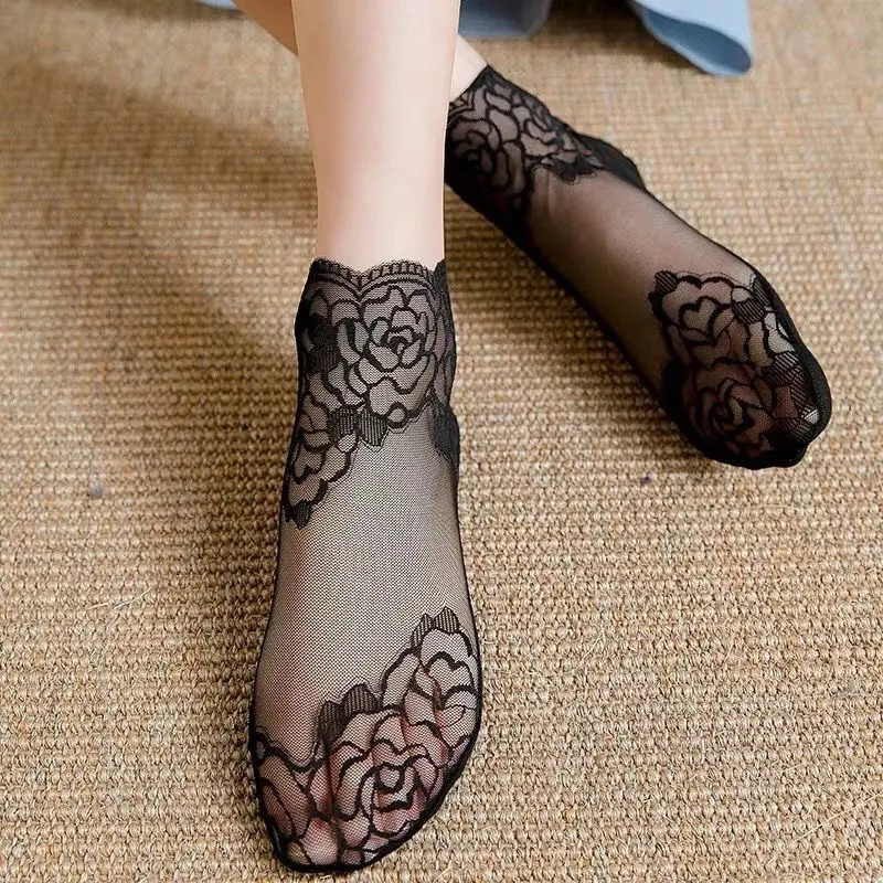 Summer Lace Black Socks for Women: Japanese Style Short Socks with Floral Lace, Breathable Mesh, Thin Cotton Sole, Non-Slip Low-Cut Socks Womenswear Lingerie