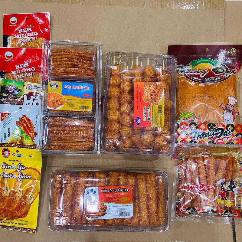 Combo 5 món bánh bò xiên vừng bánh bò quẩy hộp bánh bò miếng vừng tặng luôn 5 món ăn vặt nem nướng phên hổ ka nem tôm cánh gà chiên cay cay ăn vặt ngon Snack
