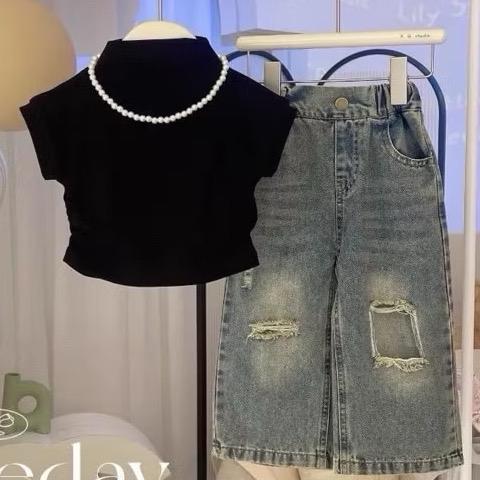 (BNshopkids) Sét áo cotton tay hến mix quần jeans xuông tặng kèm vòng cho bé gái 2