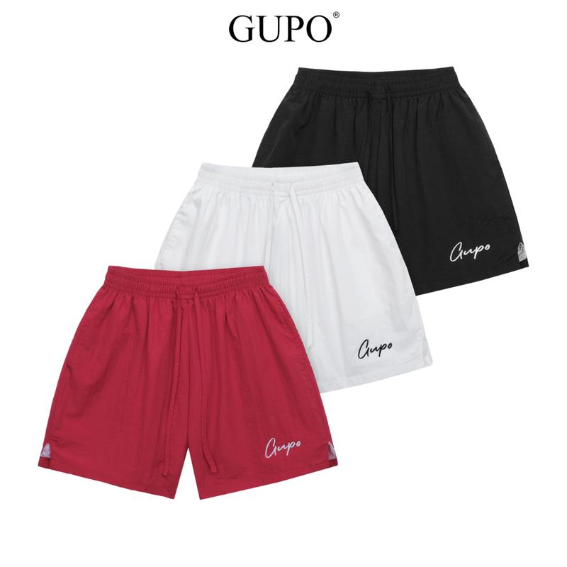 Quần Short Dù Nhăn GUPO Logo Thêu Nổi Lót Lưới Form Trên Gối Nam Nữ