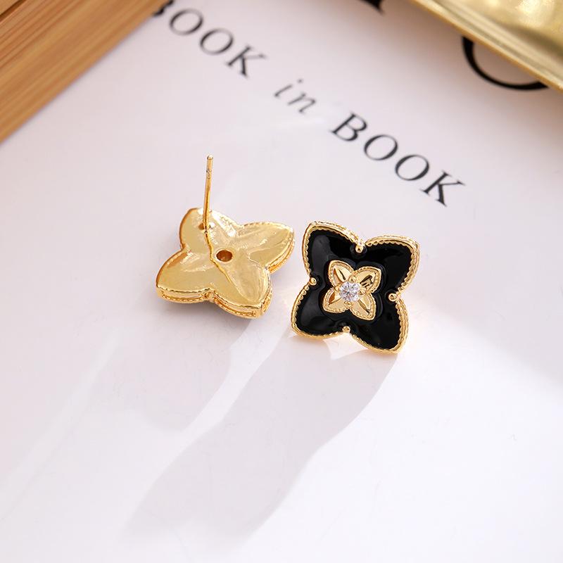 Hoa Tai Hoa Họa Tiết Phong Cách Cổ Điển Dành Cho Phụ Nữ, Chất Lượng Cao, Phong Cách Instagram Thanh Lịch, Ngầu Và Thời Trang, Dễ Phối Đồ, Giá Cả Phải Chăng, Thiết Kế Độc Đáo Sang Trọng, Hoa Tai Cao Cấp Women Móc Khoá 2