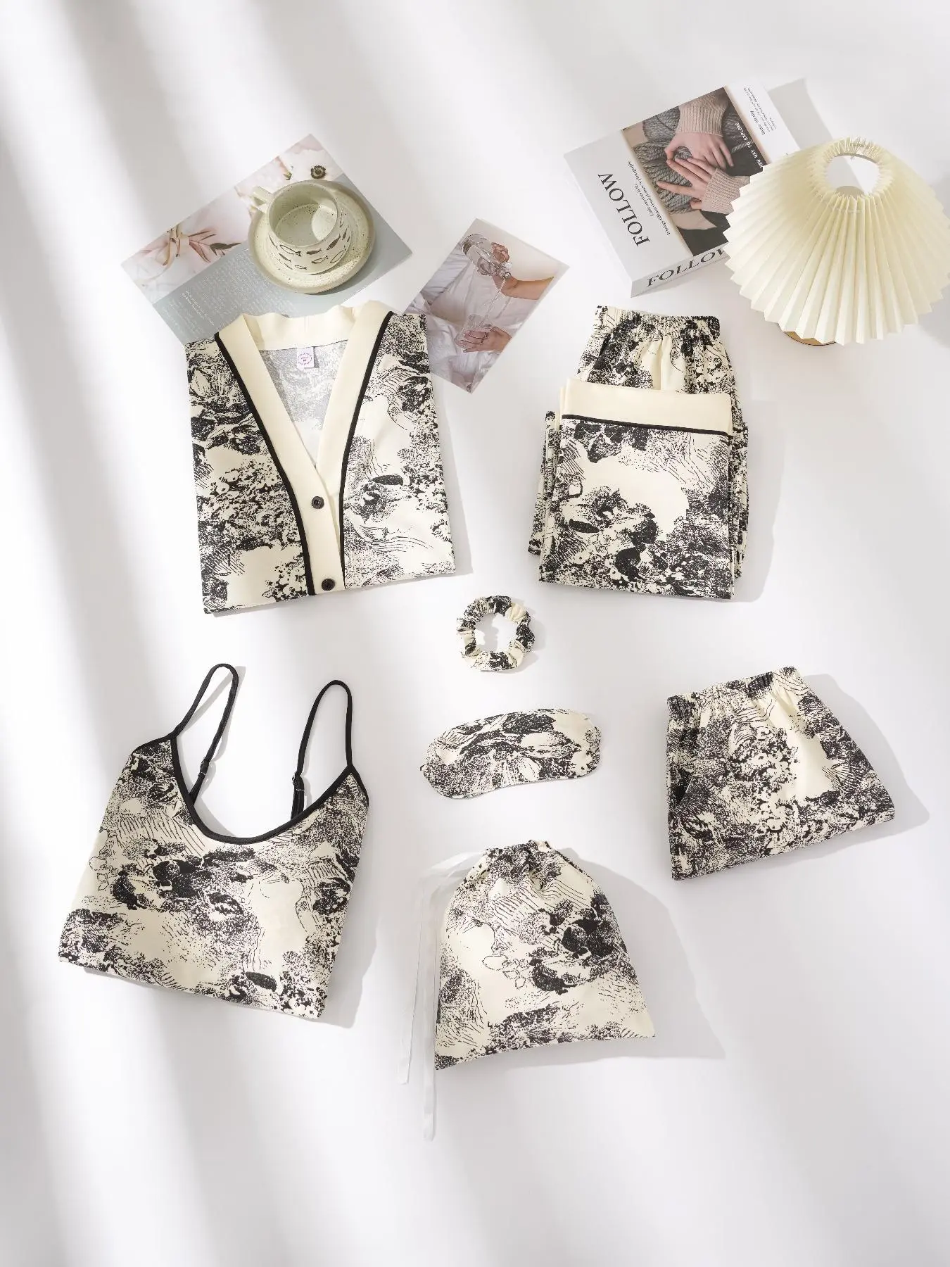 Women's All Over Print Loungewear Set, Button Front Top & Cami Top & Shorts & Pants & Blinder & Hair Tie & Storage Bag, Casual Comfy Loungewear Set for Women
