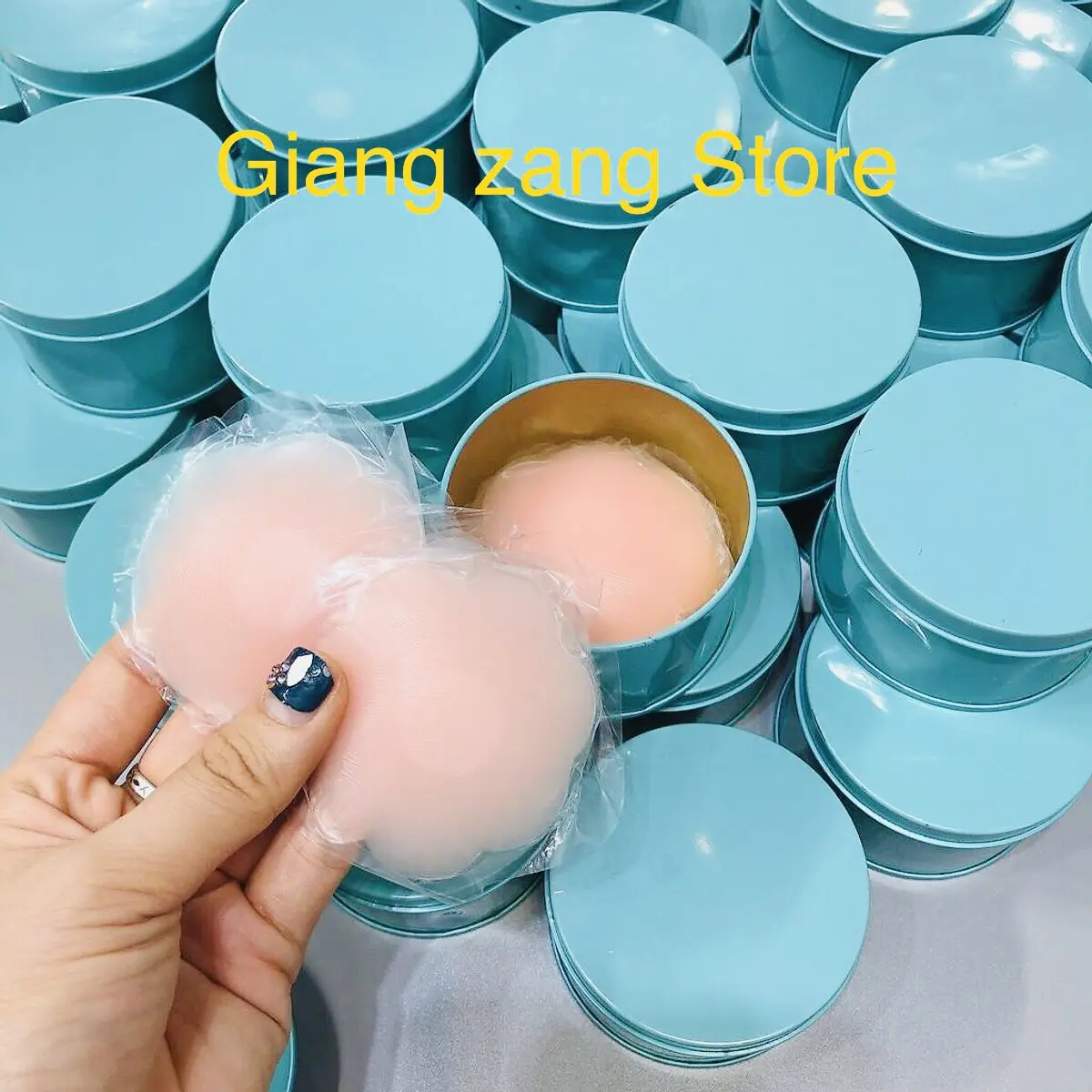 [ Combo 2 hộp ] MIẾNG DÁN NHŨ HOA HỘP MÀU XANH SILICON , CÓ THỂ SỬ DỤNG LẠI , Nữ