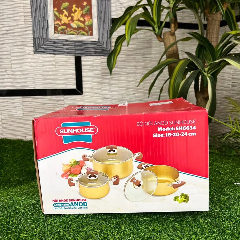 Bộ 3 nồi Sunhouse ba size 16cm, 20cm, 24cm màu vàng SH6634. Nồi chất liệu nhôm anod 5